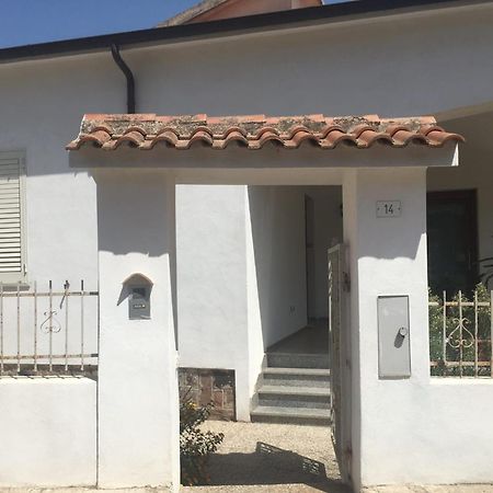Bed and Breakfast A Casa Di Zia Oschiri Экстерьер фото