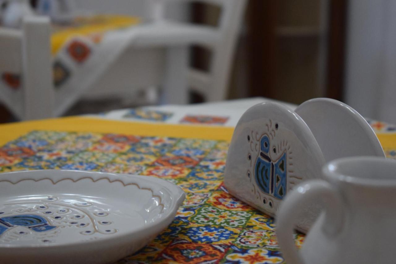 Bed and Breakfast A Casa Di Zia Oschiri Экстерьер фото