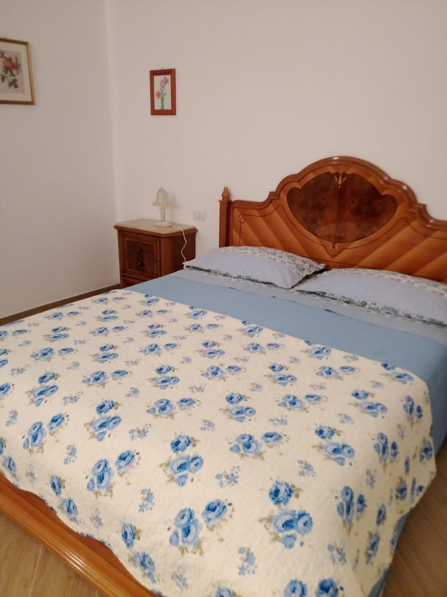 Bed and Breakfast A Casa Di Zia Oschiri Экстерьер фото